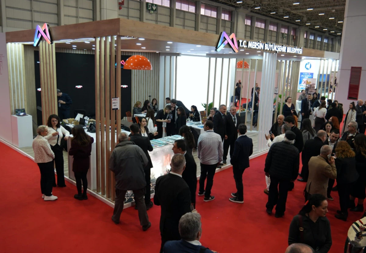 B&Uuml;Y&Uuml;KŞEHİR EMITT FUARI&rsquo;NDA MERSİN&rsquo;İ TANITIYOR