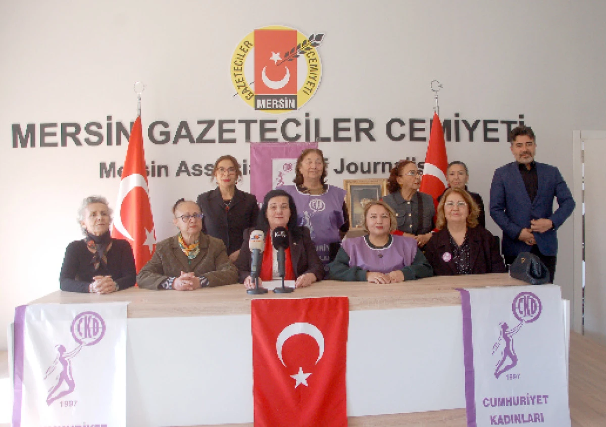 Cumhuriyet&ccedil;i Kadınlardan İran&rsquo;a destek