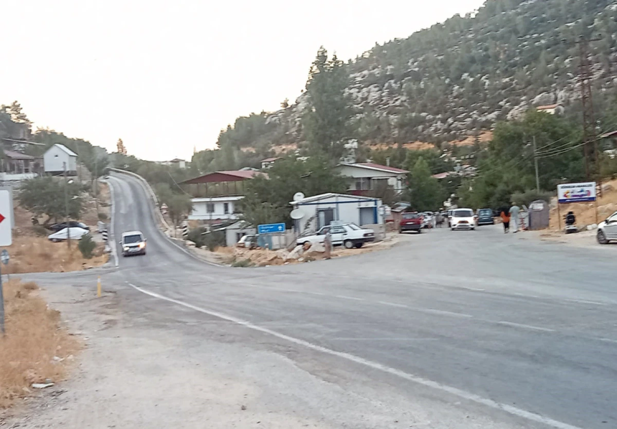 GÖKBELEN GİRİŞİNE “KAVŞAK” İSTENİYOR