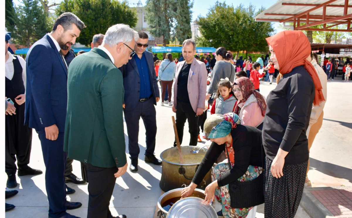 G&ouml;ksu İlkokulunda gıda etkinliği