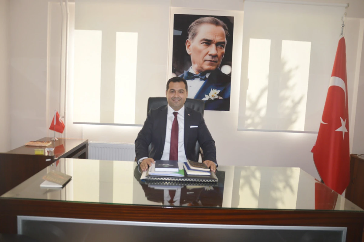 G&Uuml;VEN, &ldquo;ŞİFRENİN &Ouml;TESİNDE&rdquo; İLE DEVLET AKLININ İZİNİ S&Uuml;R&Uuml;YOR