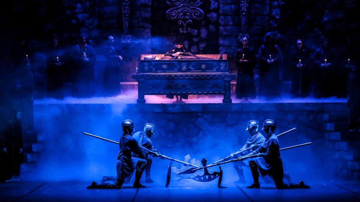 “Hamlet” Mersin Devlet Opera ve Balesi Sahnesi’nde