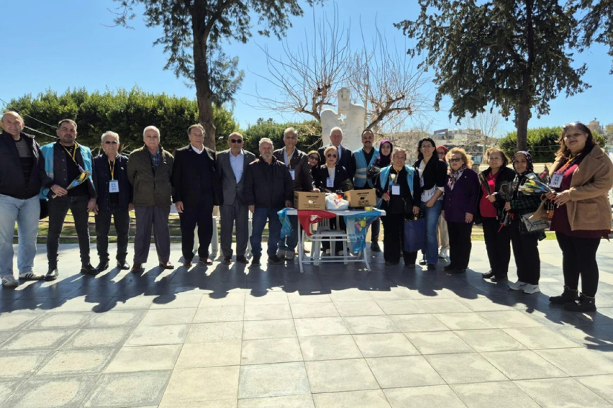 İYİ Parti kadınların g&uuml;n&uuml;n&uuml; kutladı