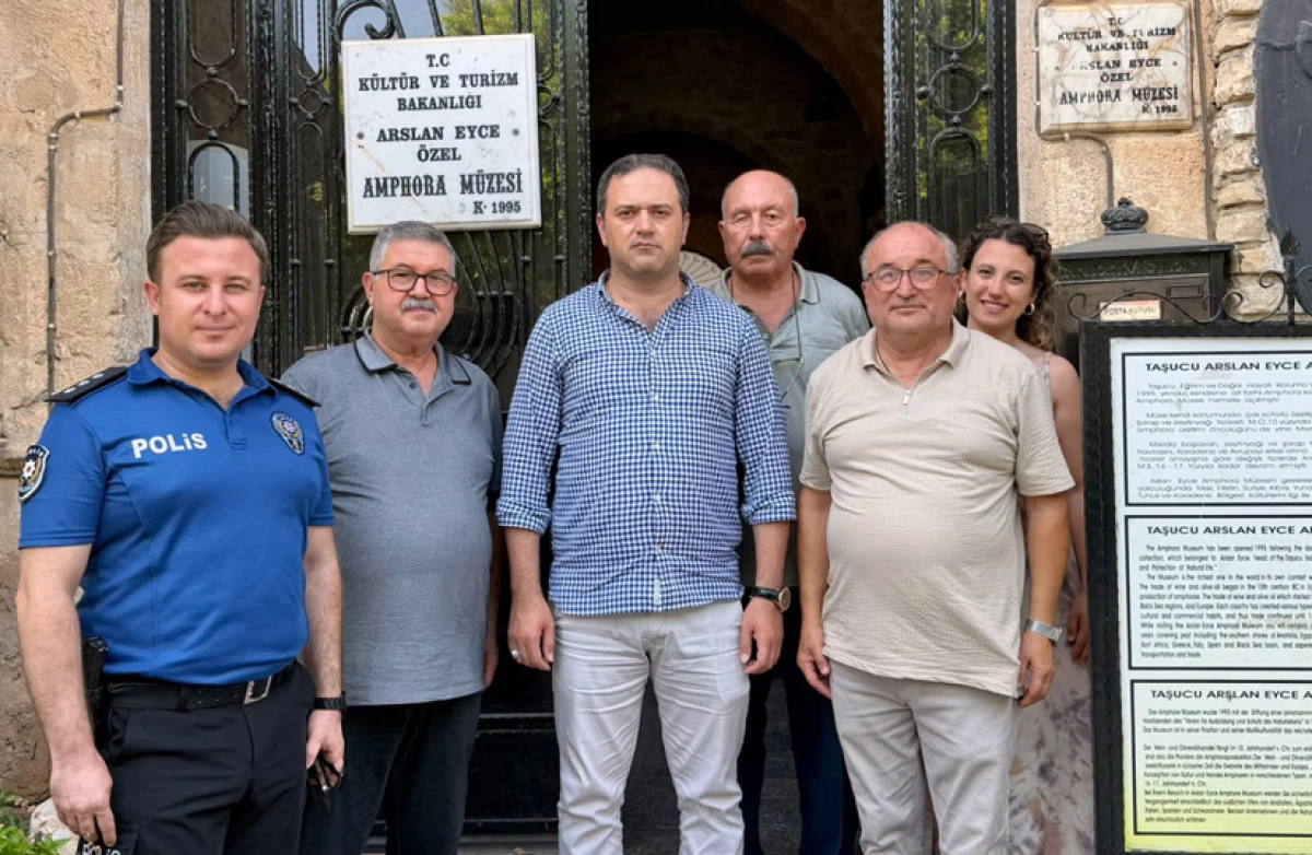 Kaymakam Fırat Amphora M&uuml;zesinde&hellip;