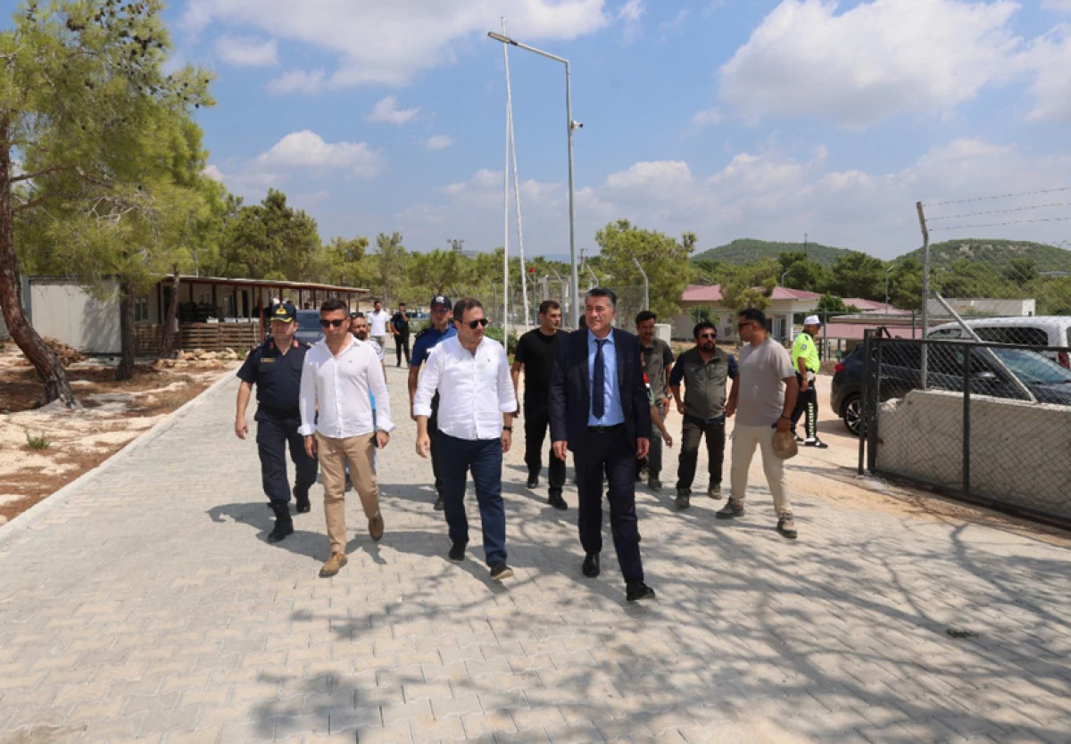 Kaymakam Fırat, Hayvan Barınağını denetledi