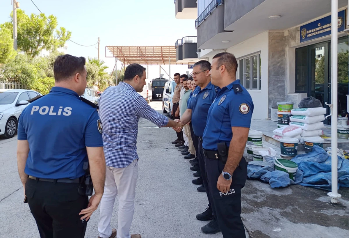 Kaymakam gezilerine ara vermiyor