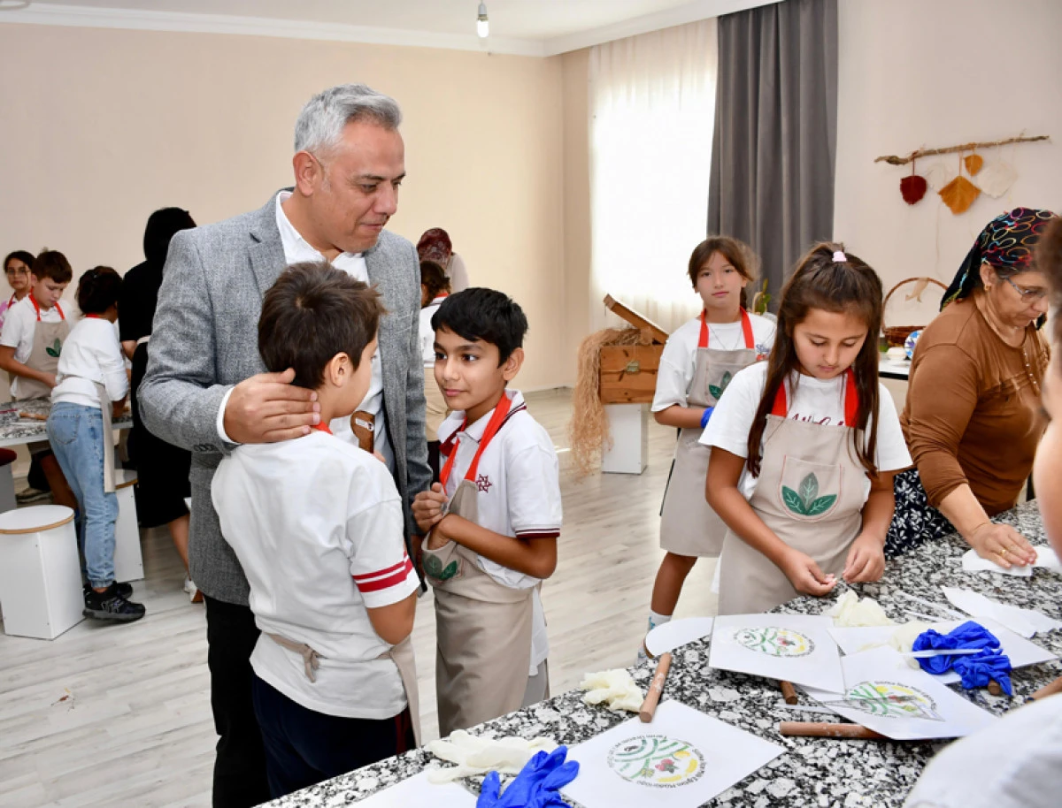 Kültürün İzinde Projesi kapsamında mozaik etkinliği