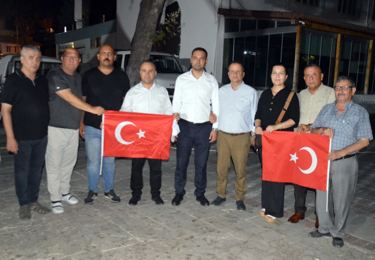 LİDERLERİNİN PEŞİNDELER&hellip;