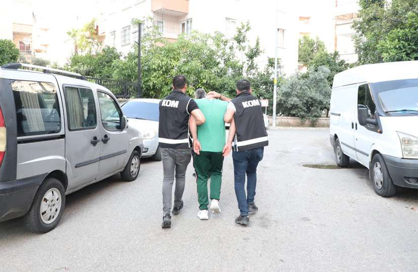 MERSİN’DE HARAÇ ÇETESİ ÇÖKERTİLDİ