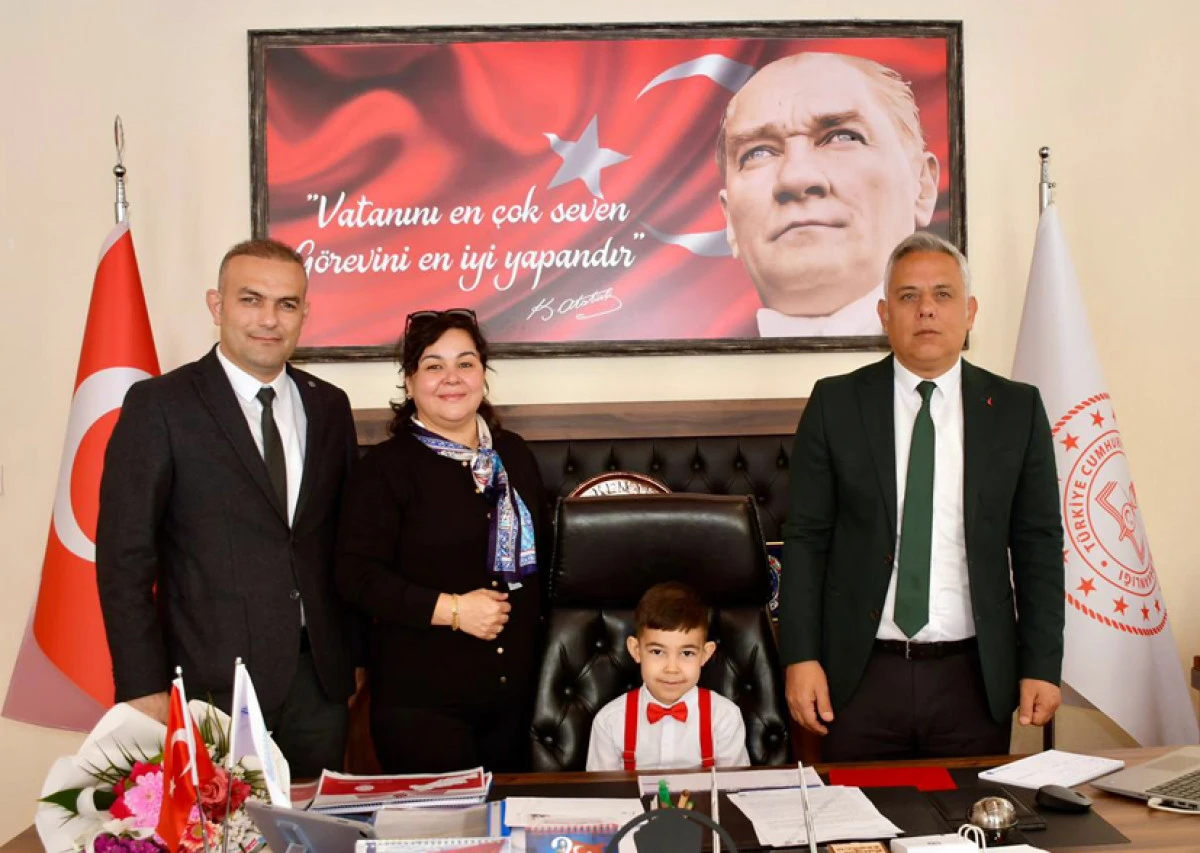 Milli Eğitim M&uuml;d&uuml;r&uuml; Bozkurt, huzurlu eğitim istedi