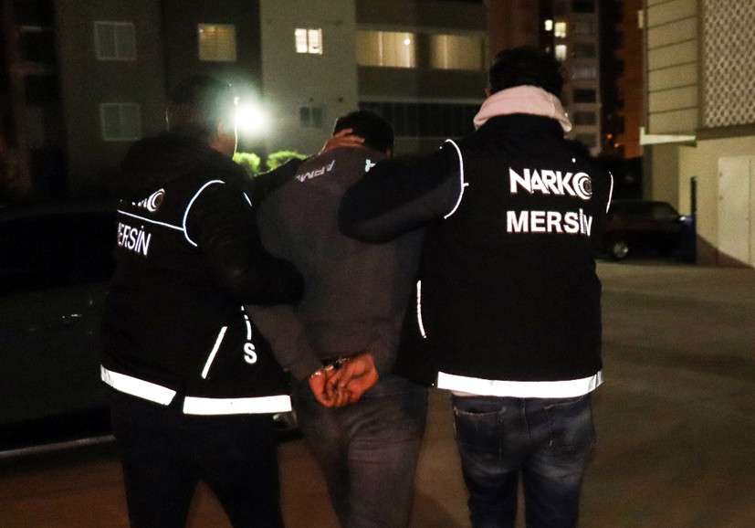 MİT ve Polis işbirliği baron yakalattı
