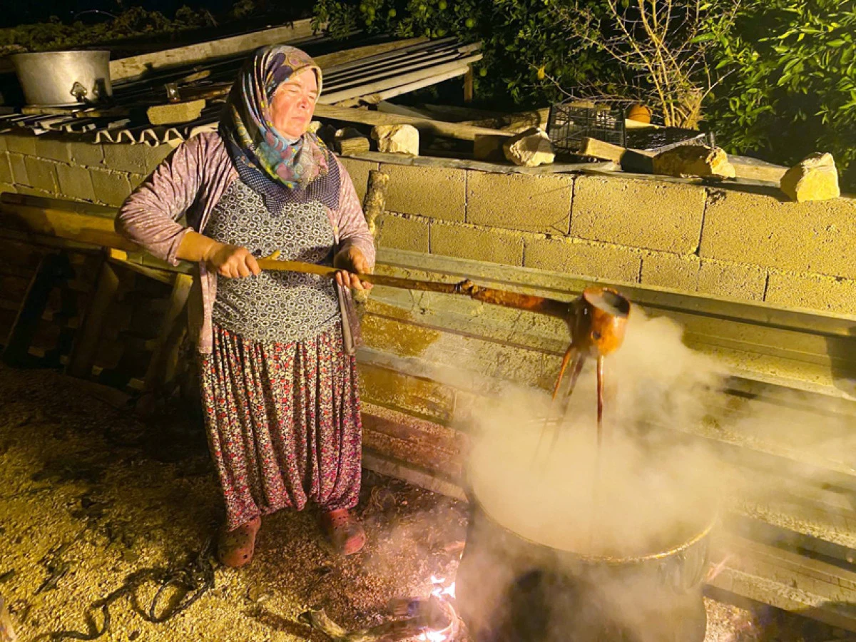 Nar ekşileri kaynıyor
