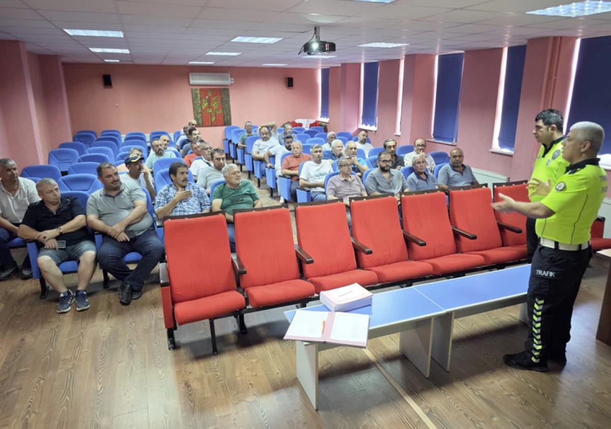 Öğrenci servisi sürücülerine eğitim