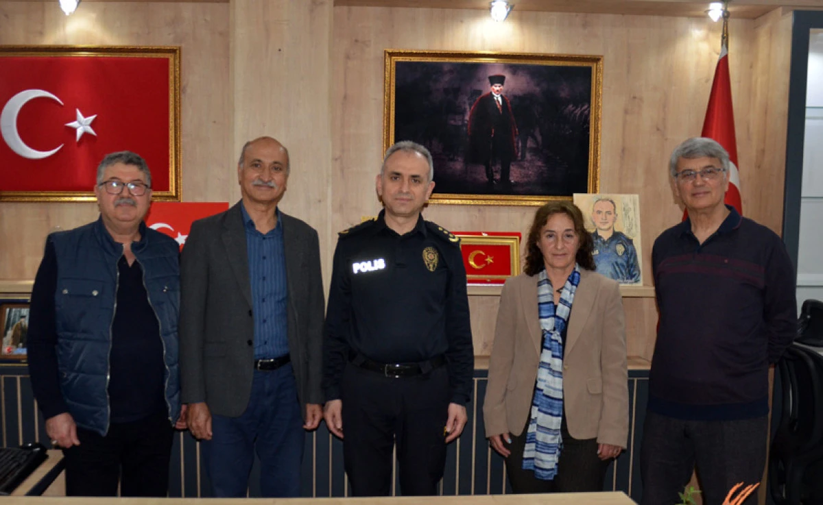 Panavur&rsquo;a &lsquo;Sesimiz Ailesi&rsquo;nden ziyaret&hellip;