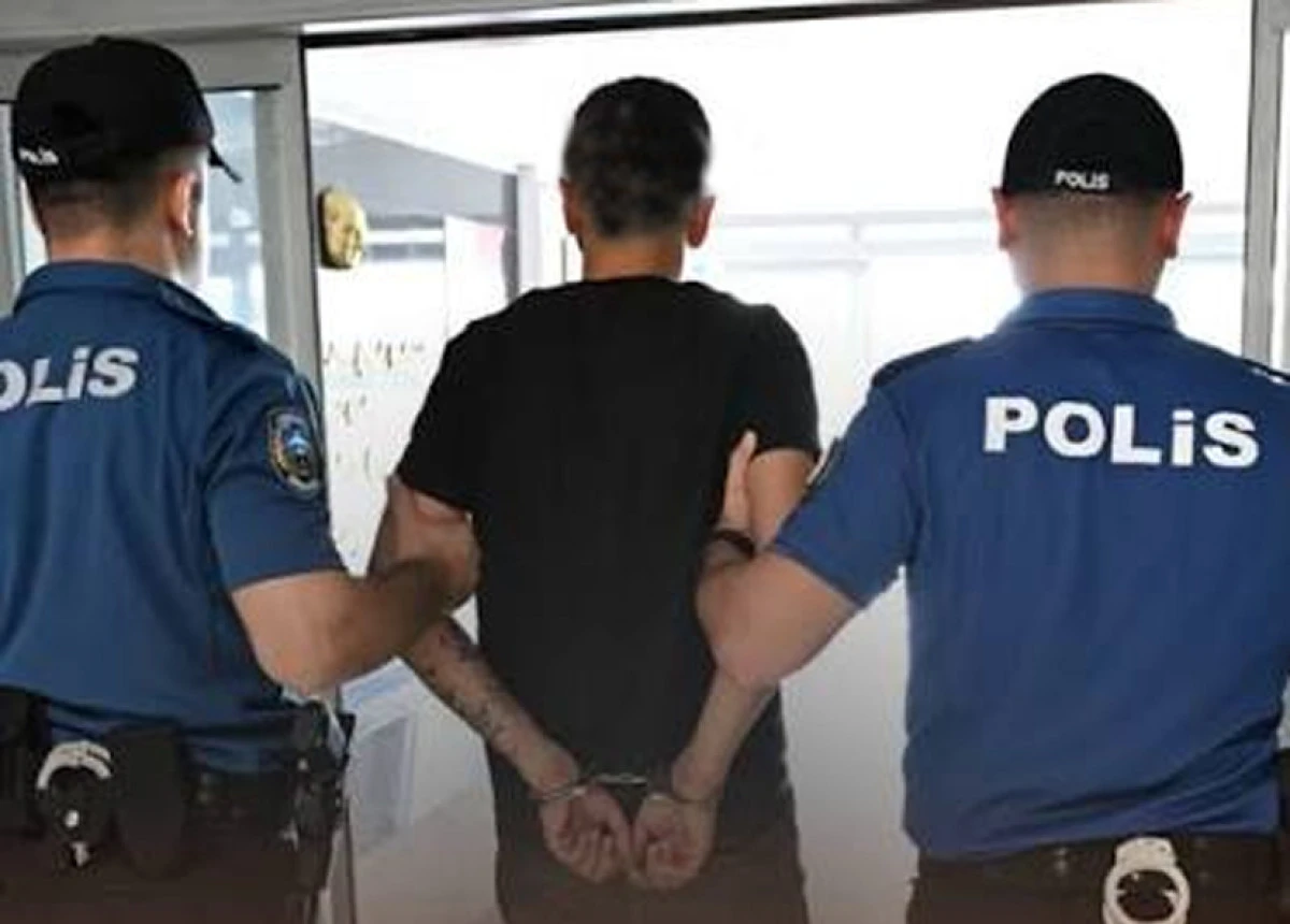 Polis aranan şahsı hudut kapısında yakaladı