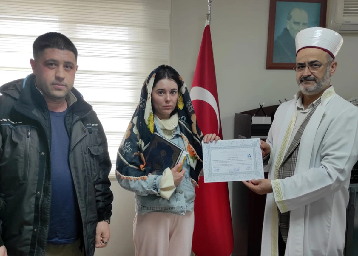 RUS VATANDAŞI M&Uuml;SL&Uuml;MANLIKLA ŞEREFLENDİ