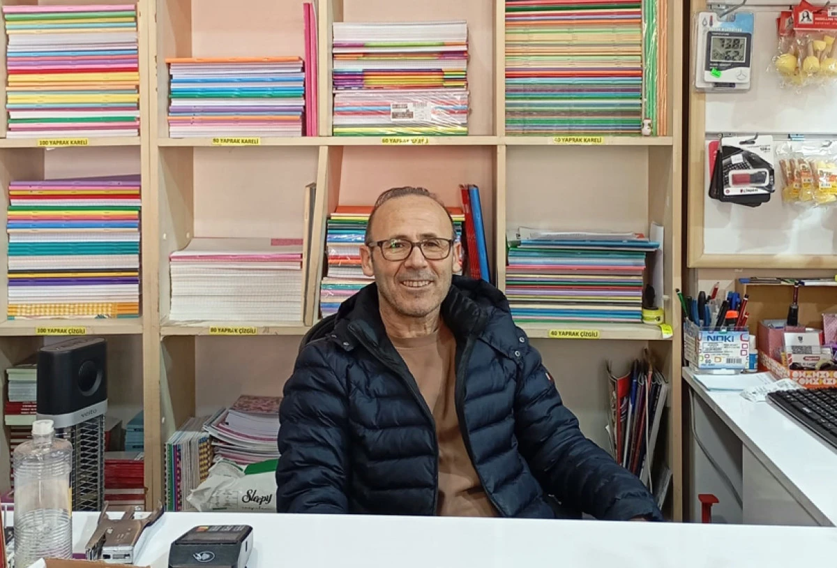 Silifkeli yazar &Ouml;zdere&rsquo;ye ikincilik &ouml;d&uuml;l&uuml;