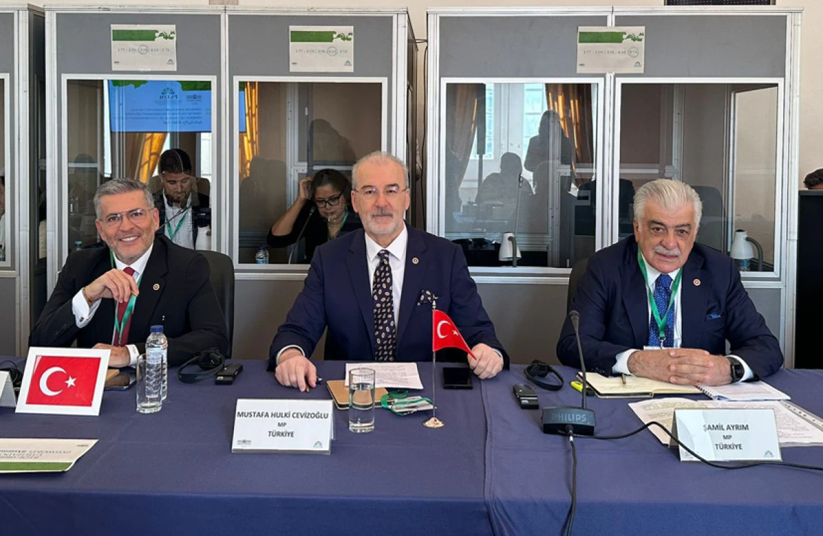 Uysal, &ldquo;2.5 milyar insan temiz suya ulaşamıyor&rdquo;
