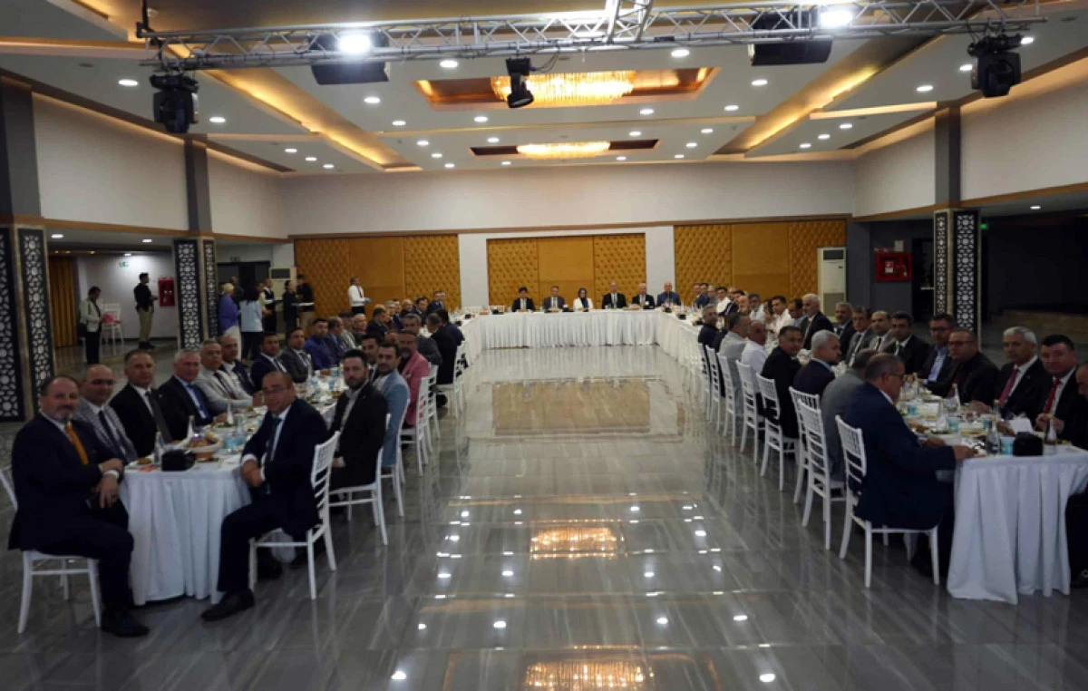 Veda ve hayırlı olsun yemeği bir arada