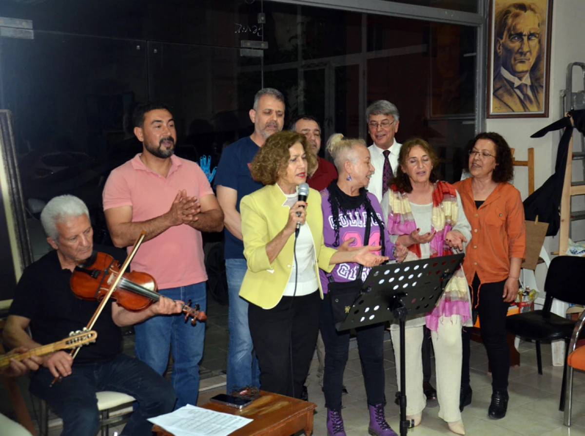 &ldquo;YAĞMUR&rdquo; TEMALI GECE BEĞENİLDİ